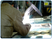 Suction arm for pumping dangerous welding smoke